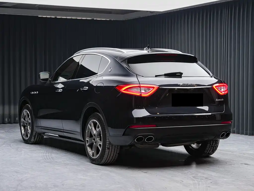 Maserati Levante — миниатюра 6