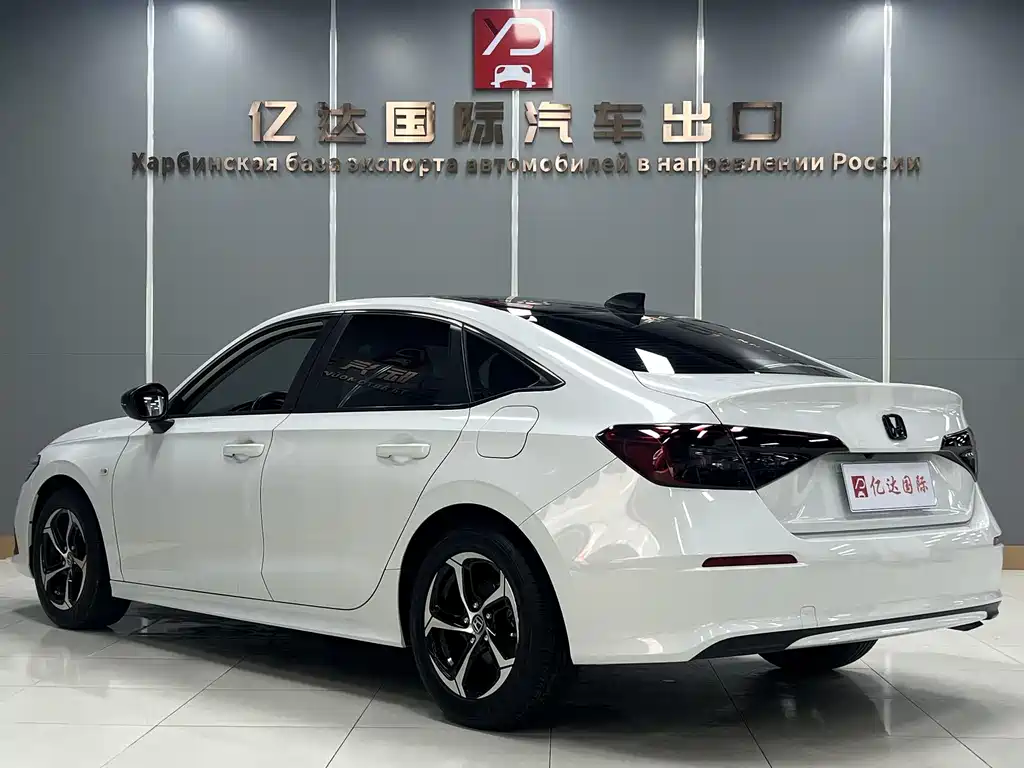 Honda Civic 180TURBO CVT Fashion Engine Edition, фото 5
