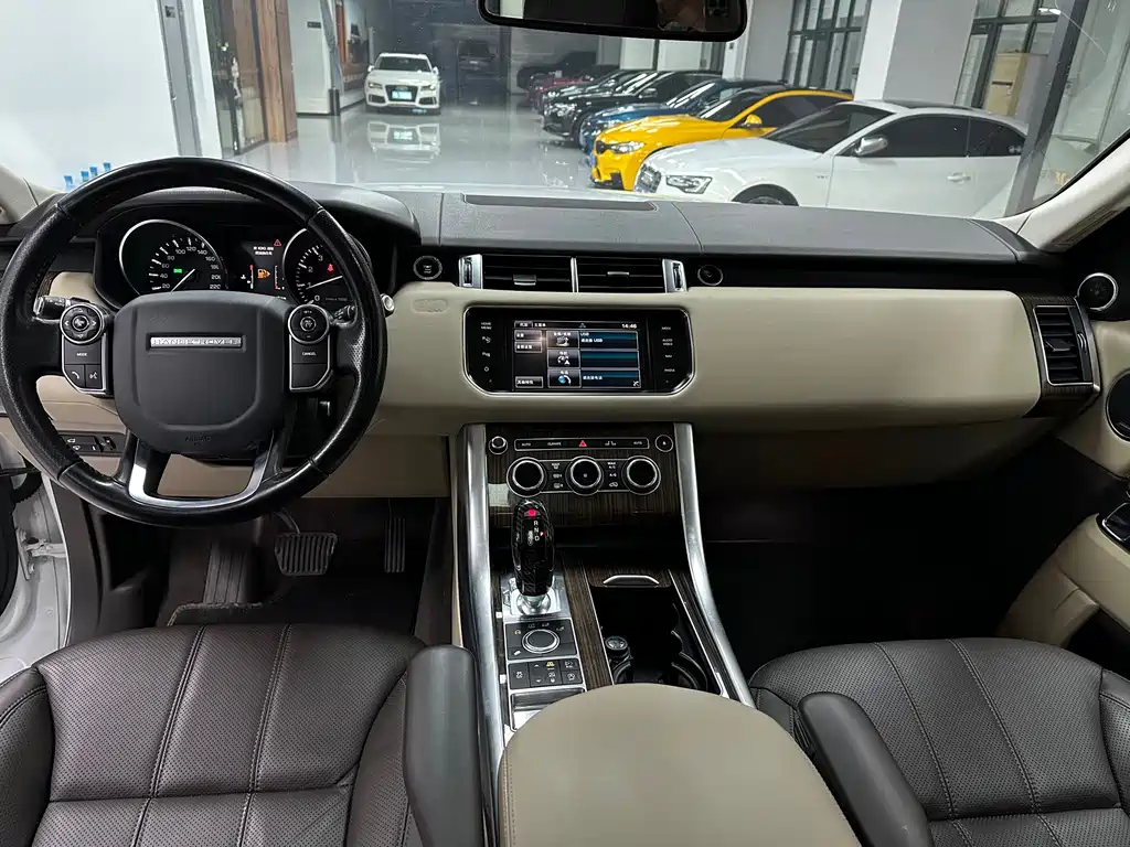 Land Rover Range Rover Sport 2014 3.0 SC V6 HSE