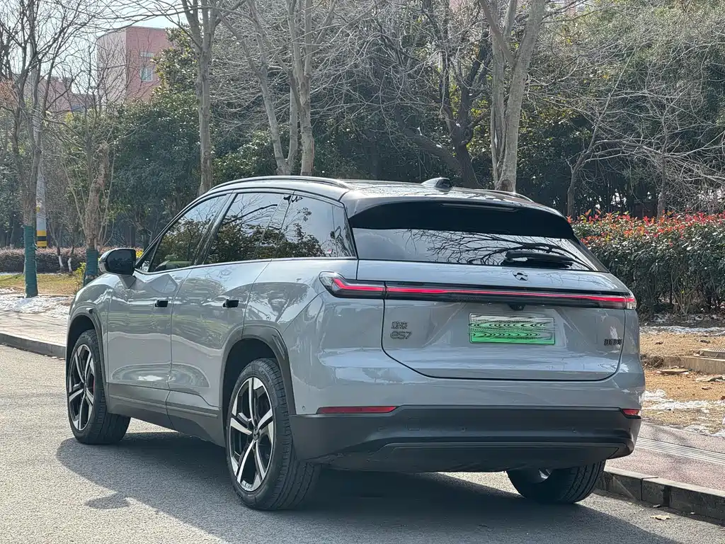 NIO NIO ES7