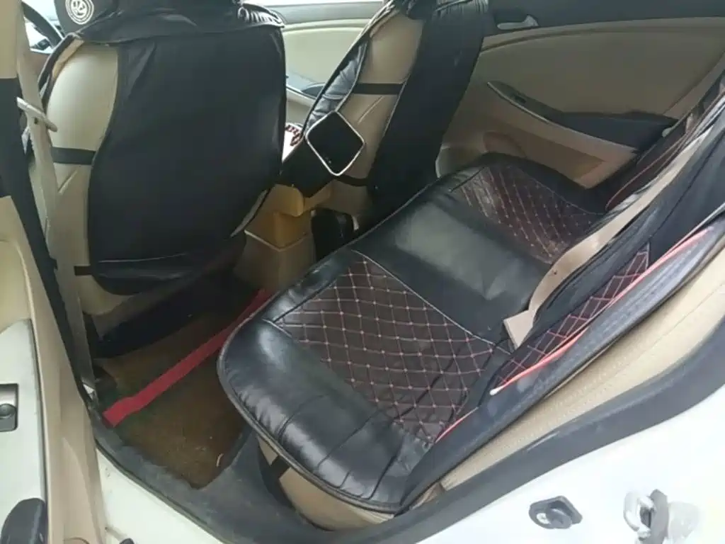 Hyundai Verna — миниатюра 17