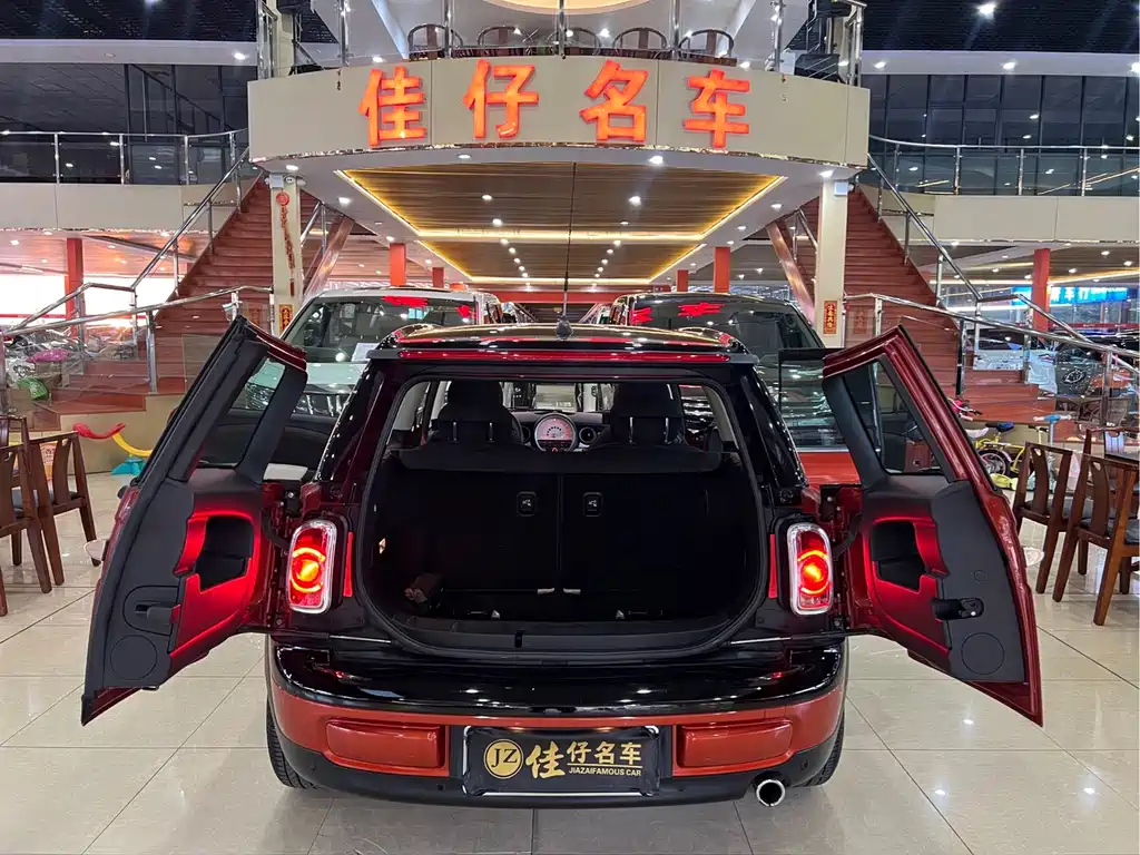 MINI Mini Clubman — миниатюра 7