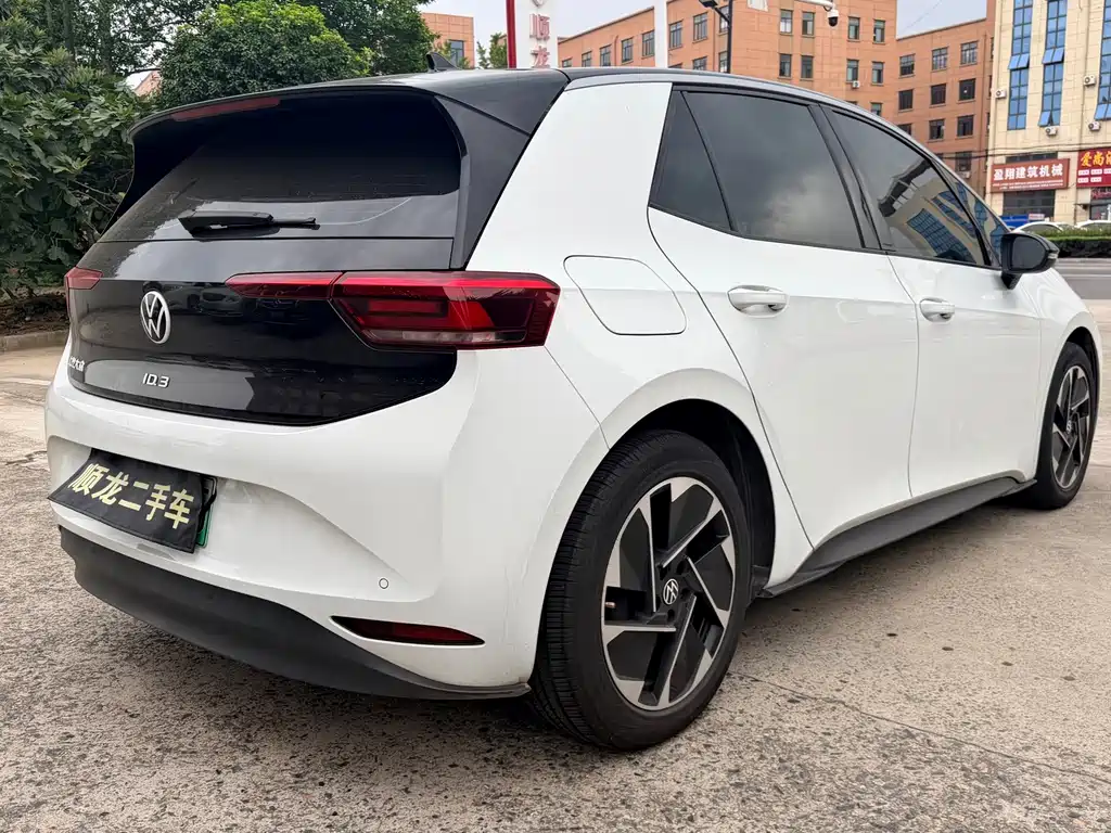 Volkswagen ID.3 — миниатюра 4