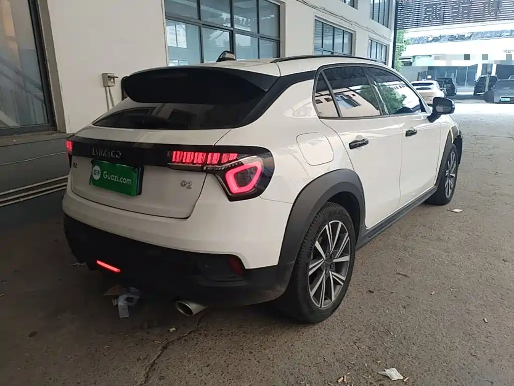 Lynk & Co 02 — миниатюра 7