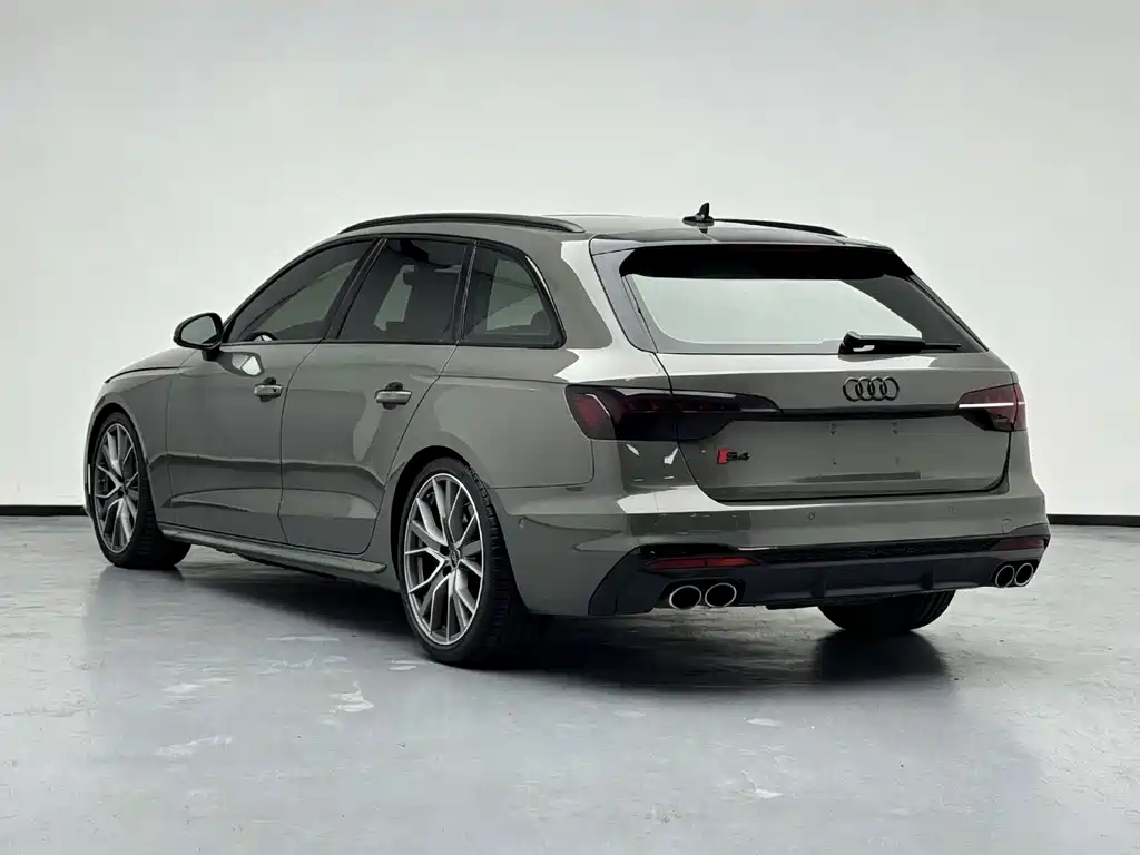 Audi S4 — миниатюра 2