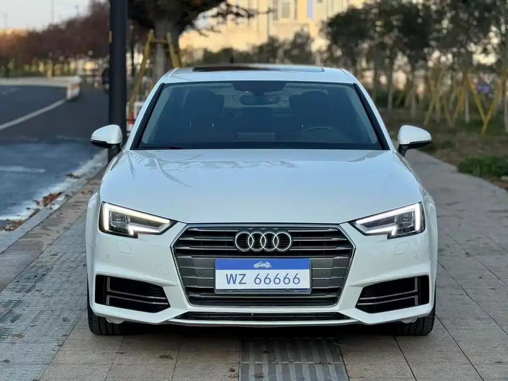 AUDI A4L