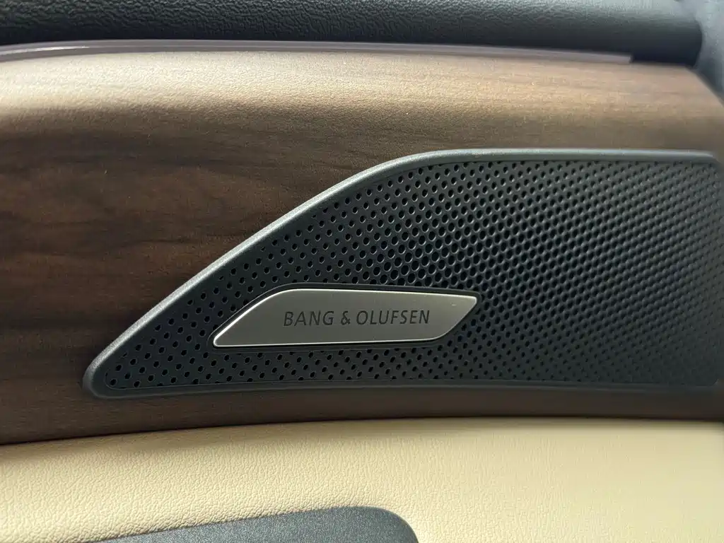 Audi A6L e-tron 2026 Smart Drive