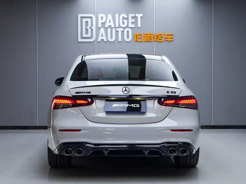 MERCEDES-BENZ E CLASS AMG