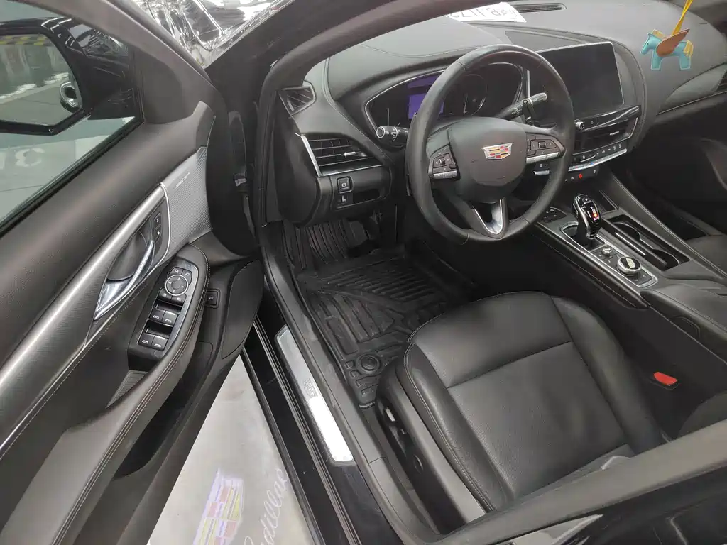 Cadillac CT5 — миниатюра 3