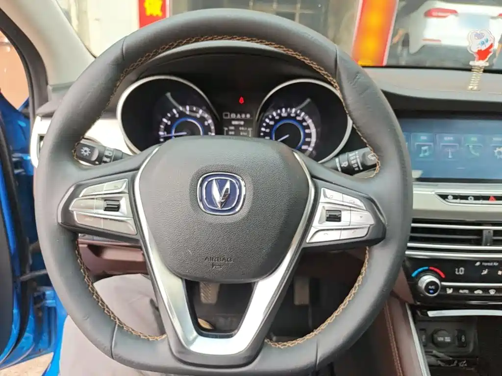 Changan Eado — миниатюра 11
