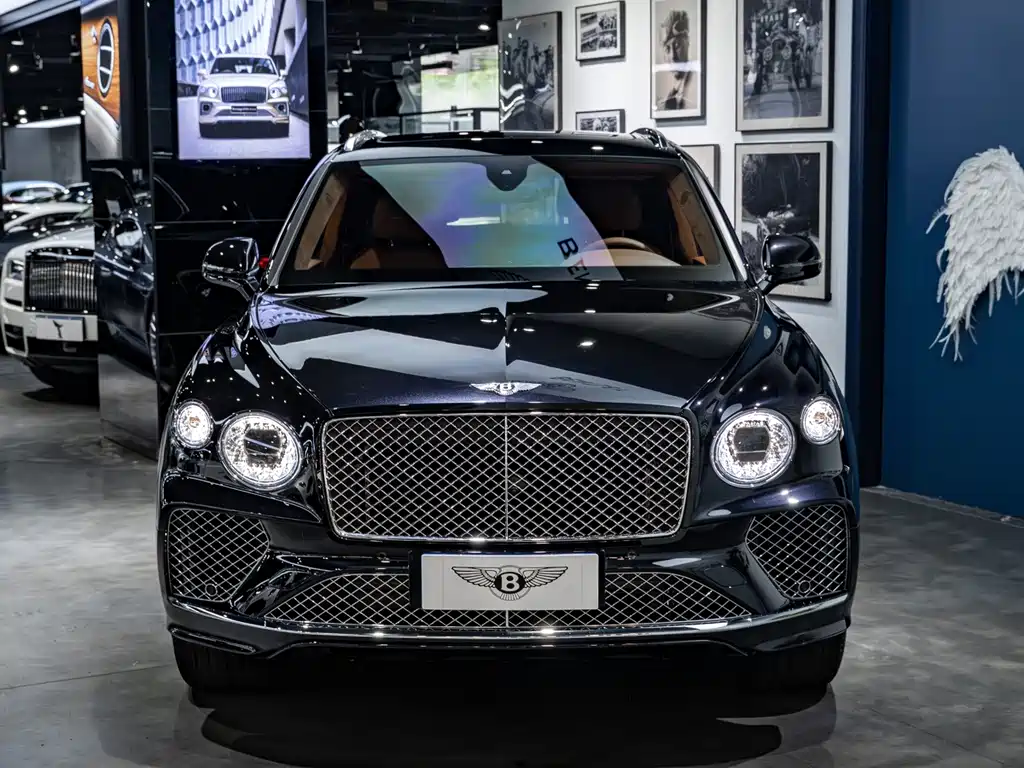 Bentley Bentayga — миниатюра 2