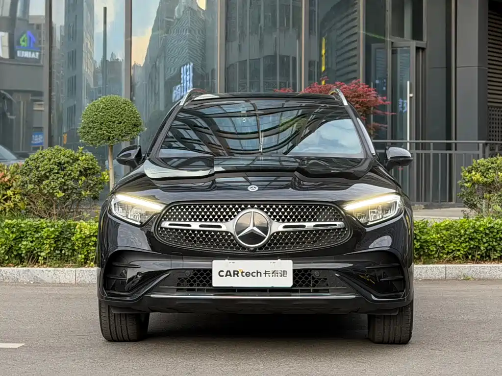 Mercedes-Benz GLC 2024 GLC 260 L 4MATIC Luxury 5 мест