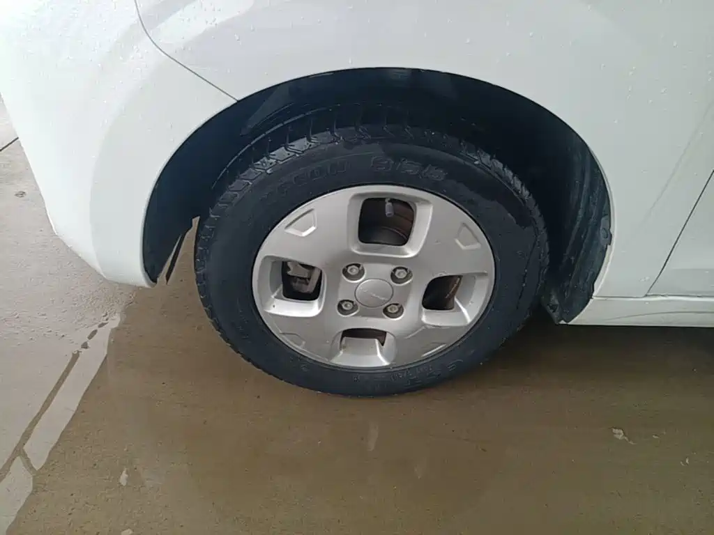 Roewe Clever — миниатюра 23