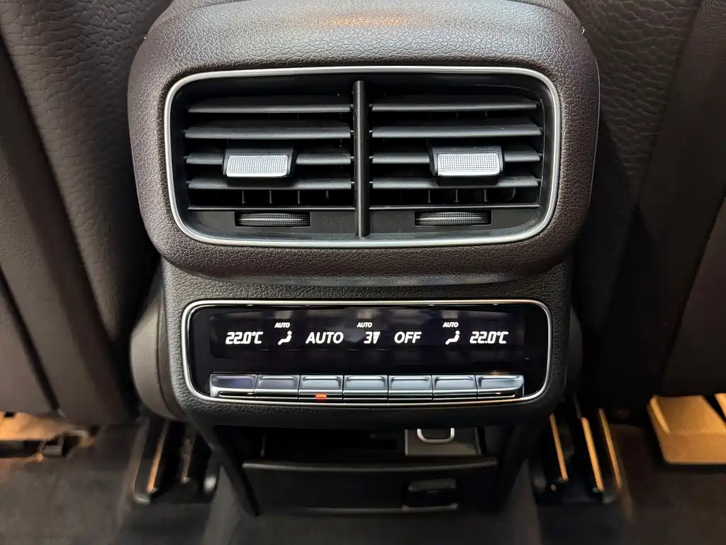 Mercedes-Benz GLS — миниатюра 15