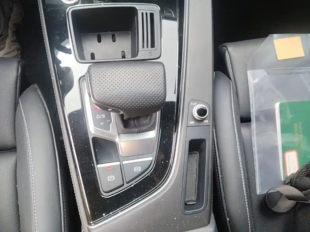 Audi A4L — миниатюра 19