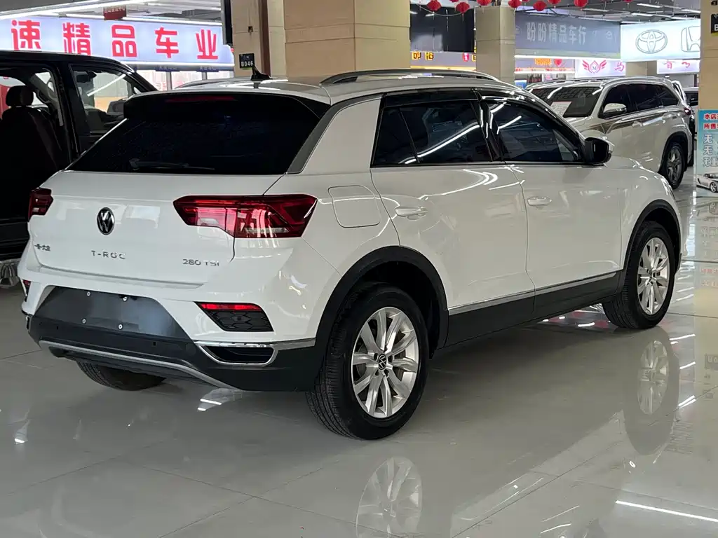 VOLKSWAGEN T ROC EXPLORING SONGS