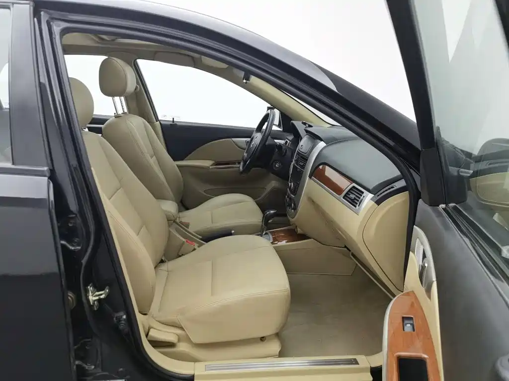Buick Excelle — миниатюра 23