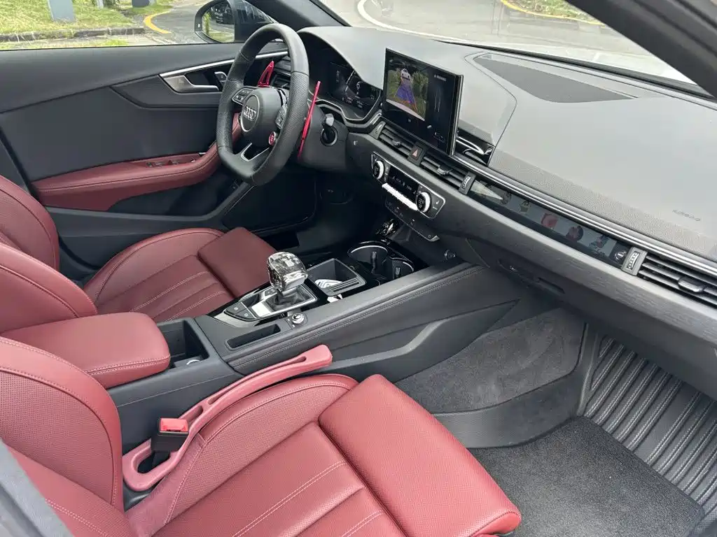 Audi A4L — миниатюра 9