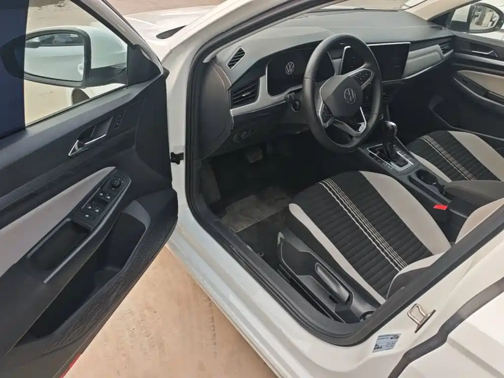 Volkswagen Bora — миниатюра 16