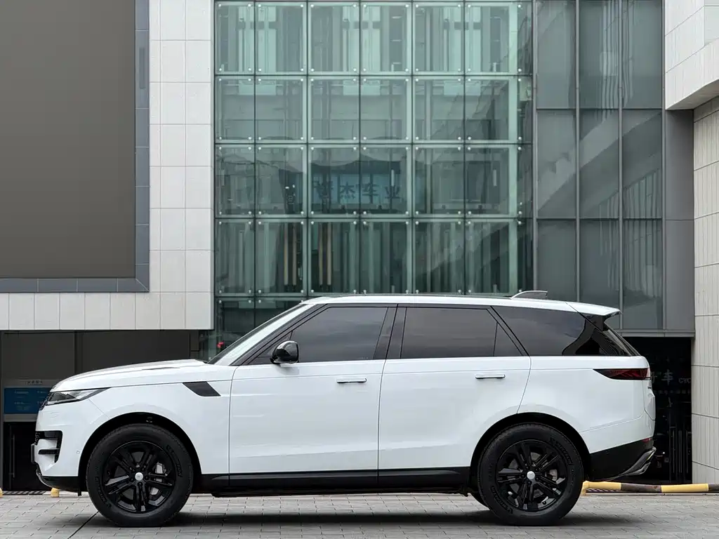 Land Rover Sport — миниатюра 3