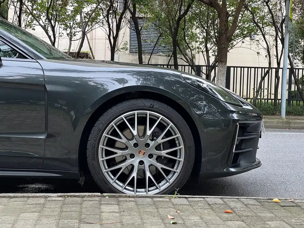 Porsche Panamera — миниатюра 26
