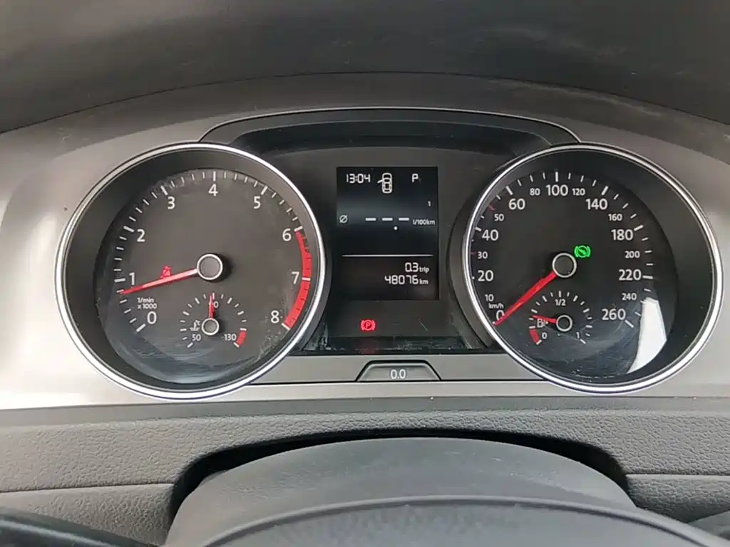 Volkswagen Golf — миниатюра 12