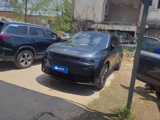 2025 Leapmotor C16