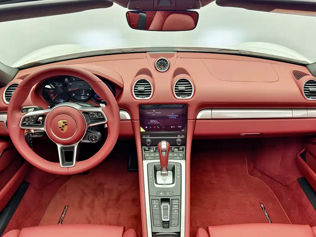 Porsche 718 2025 Boxster 2.0T