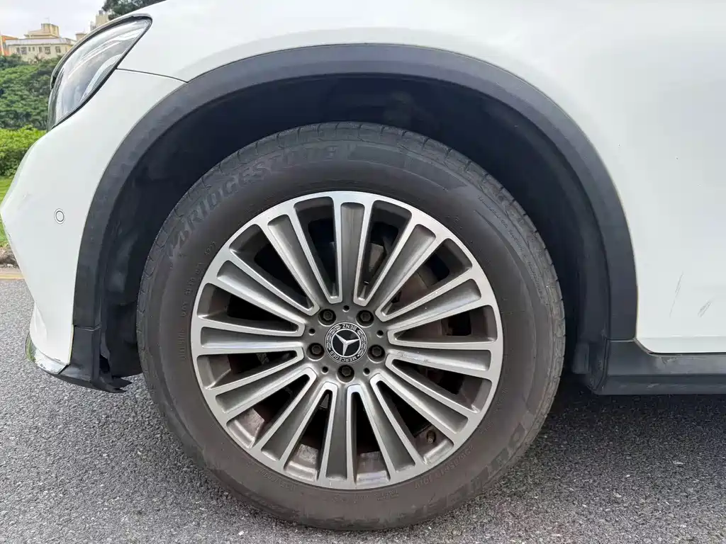 Mercedes-Benz GLC — миниатюра 15