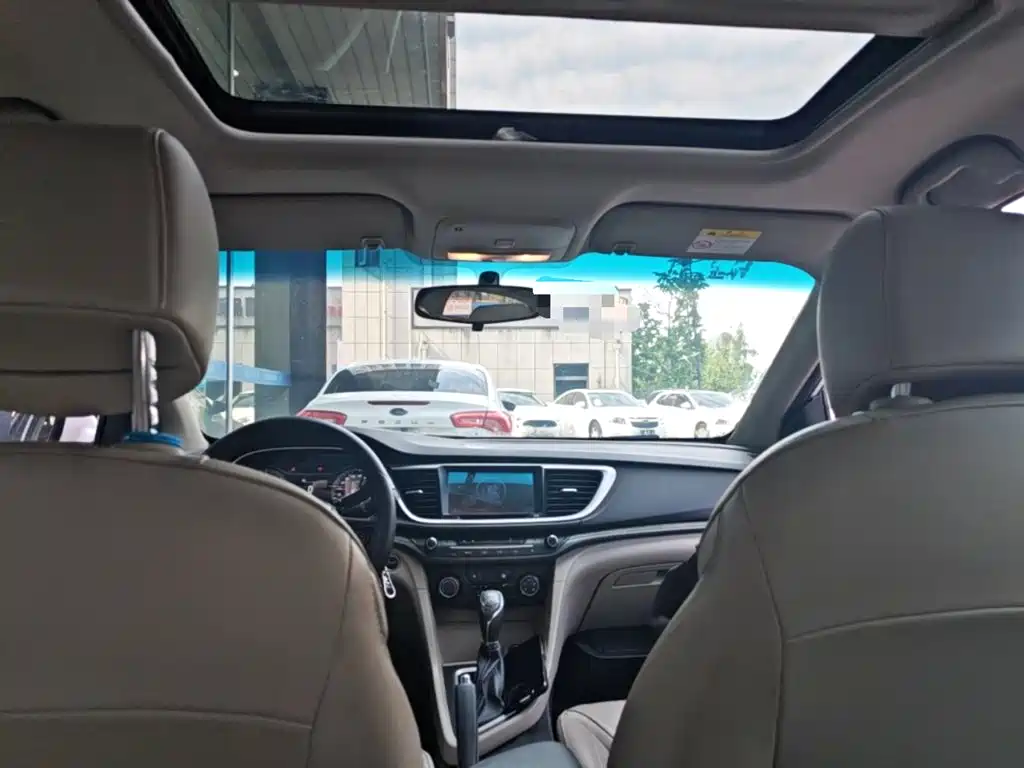 Buick Excelle — миниатюра 18