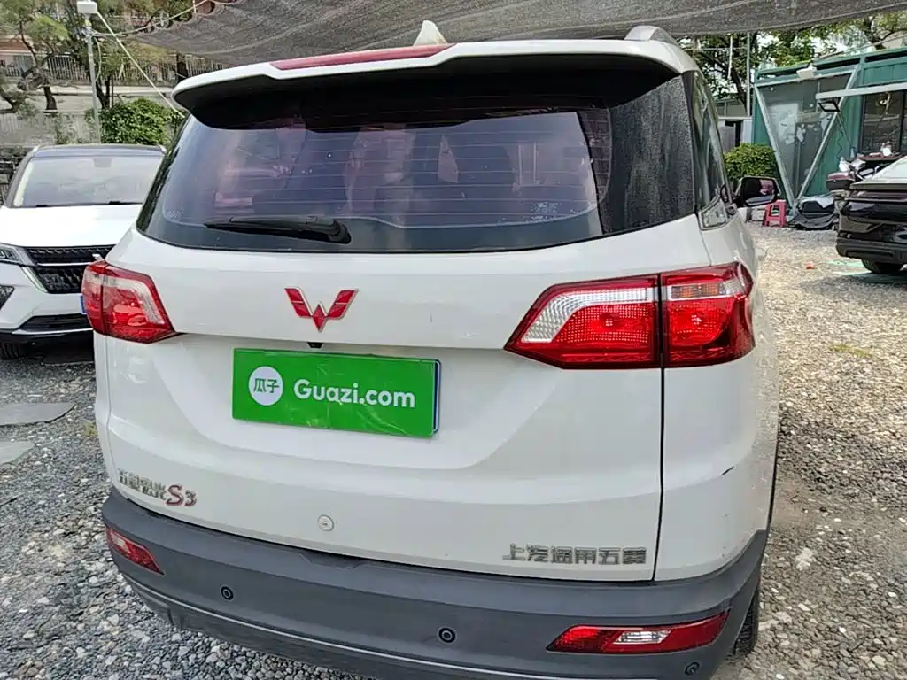 Wuling Hongguang S3 — миниатюра 6