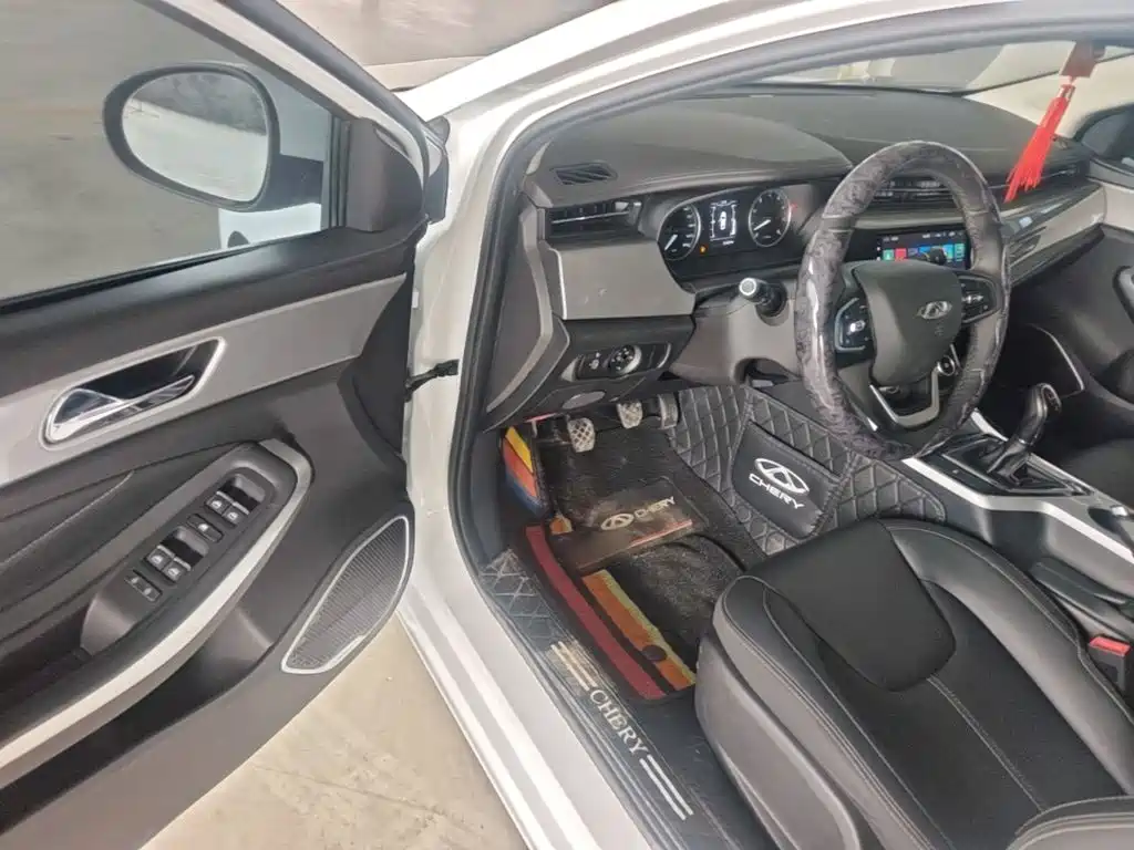 Chery Arrizo 5 — миниатюра 16