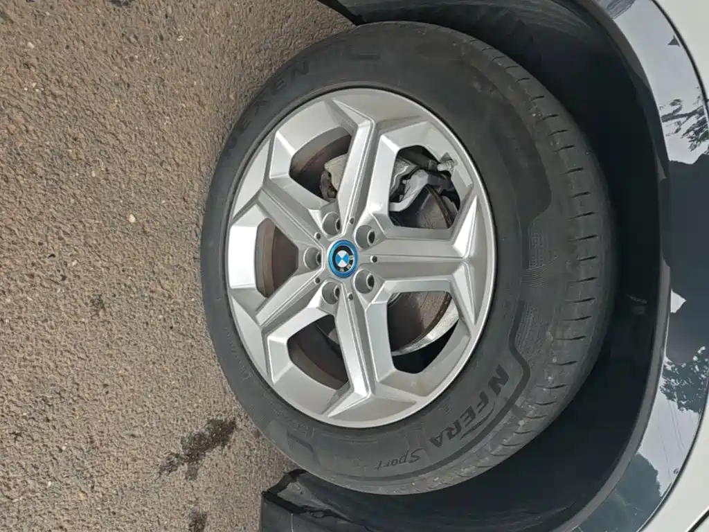 BMW iX1 — миниатюра 22