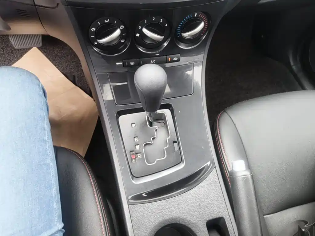 Mazda 3 Xingcheng — миниатюра 14