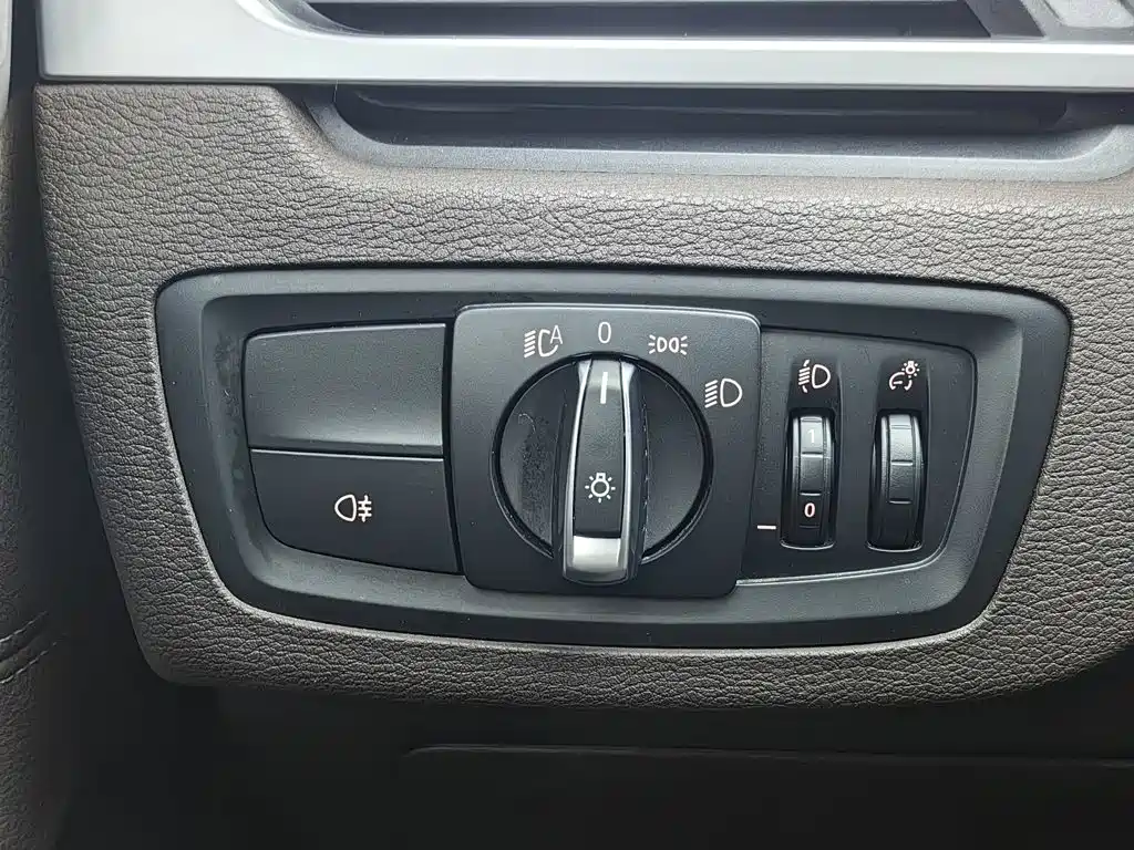BMW X1 — миниатюра 21