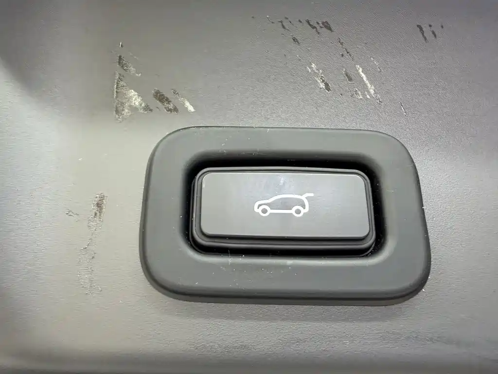 Land Rover Evoque — миниатюра 13