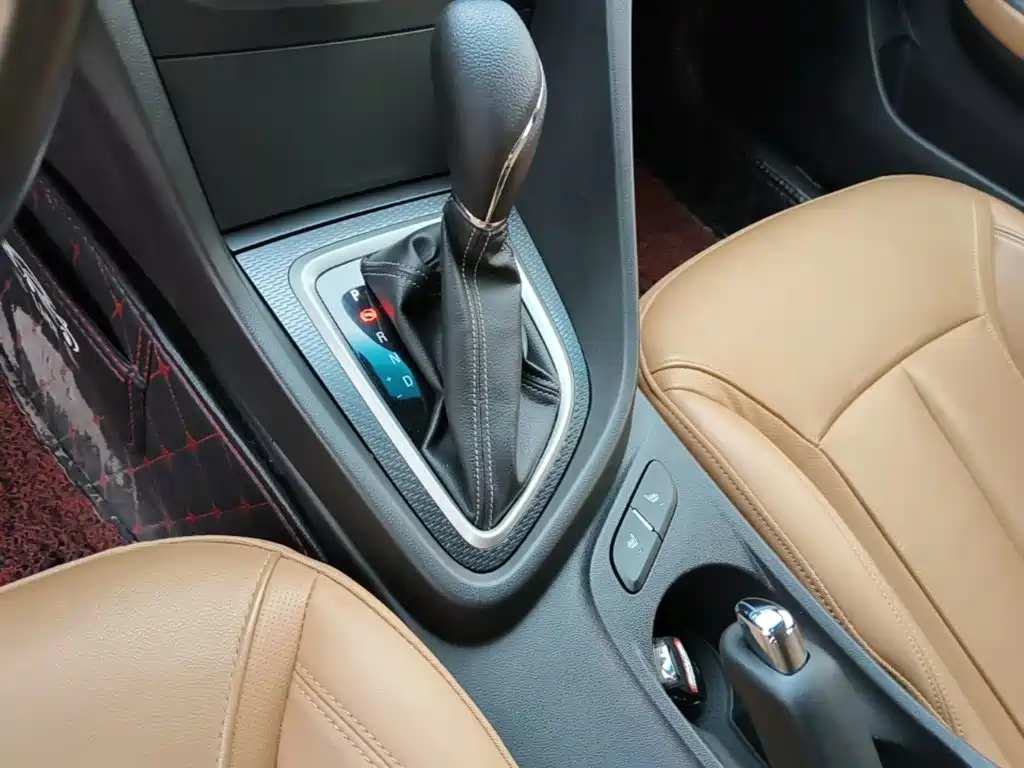 Buick Excelle — миниатюра 14
