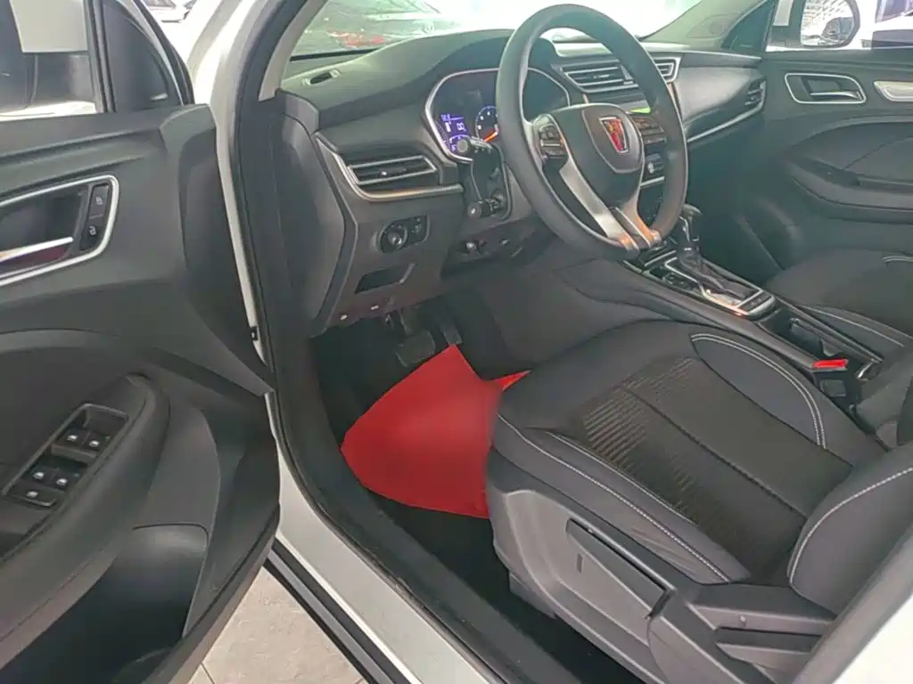 Roewe RX3 — миниатюра 16