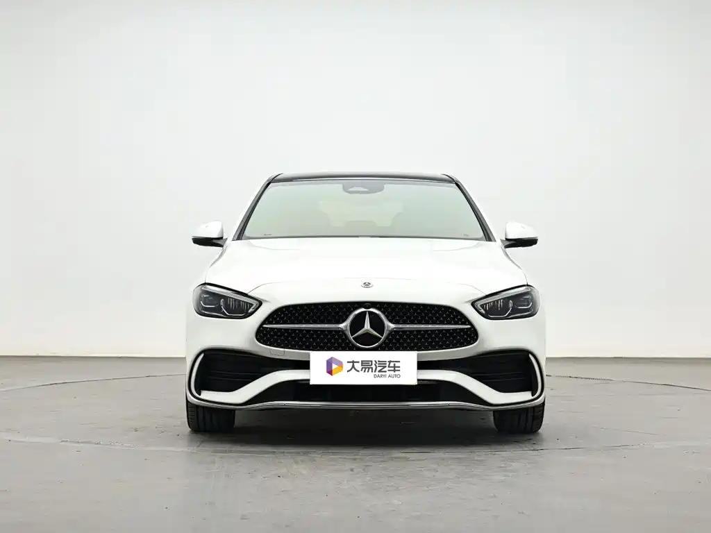 Mercedes-Benz C-Class — миниатюра 2