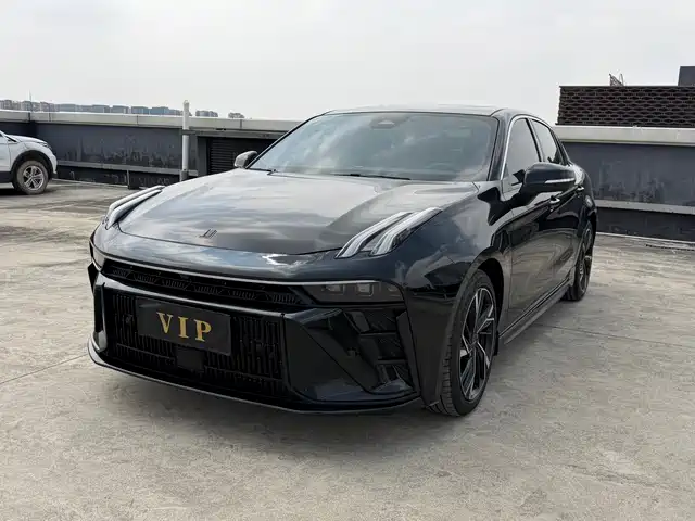 2024 Lynk & Co 03