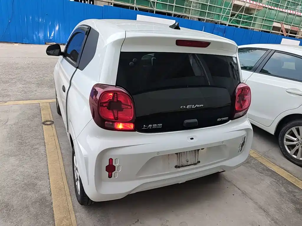 Roewe Clever — миниатюра 6
