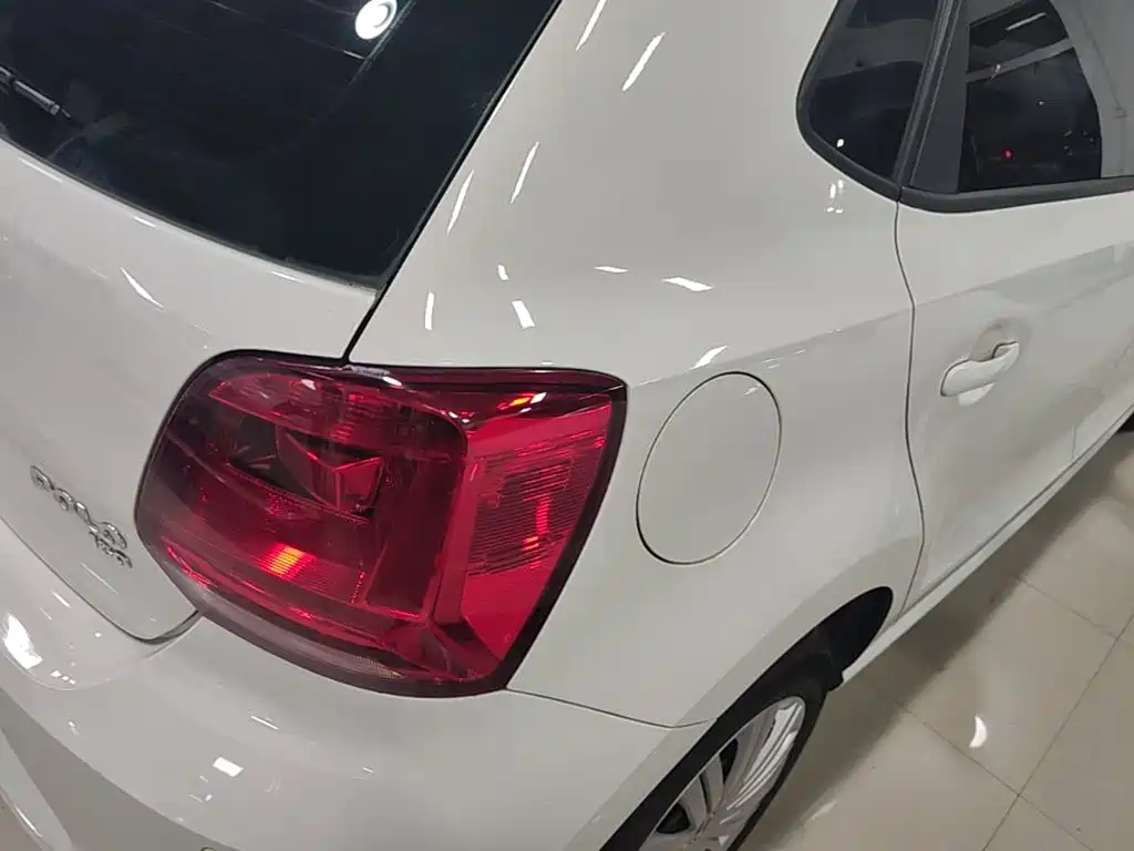 Volkswagen Polo — миниатюра 8