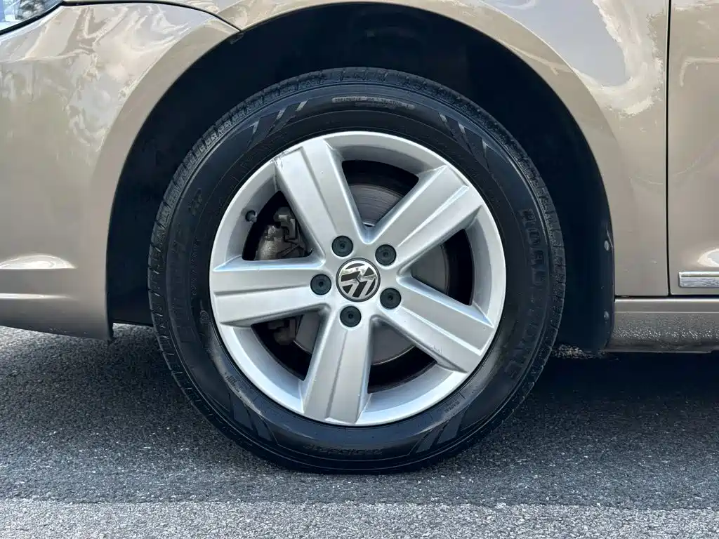 Volkswagen Touran — миниатюра 19