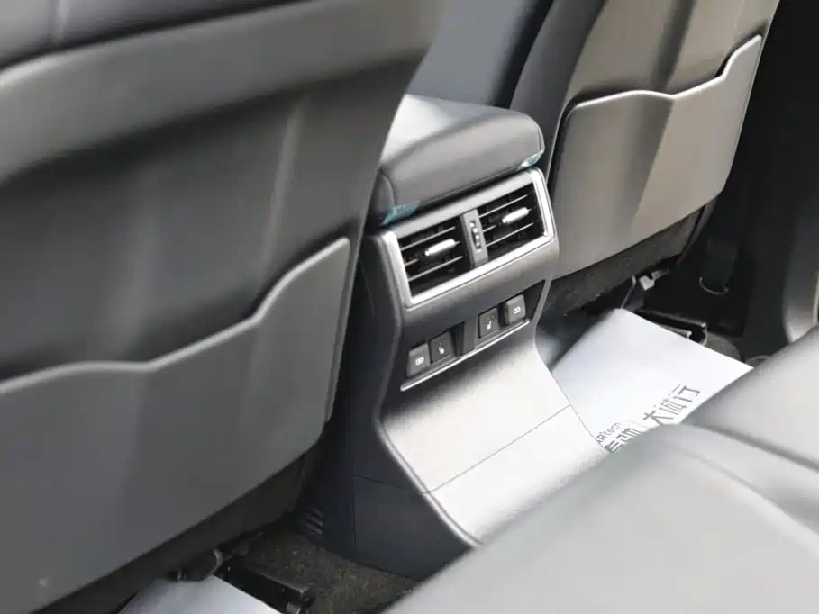 Lexus GX — миниатюра 19