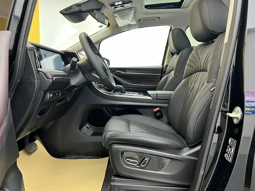 GAC Motor Trumpchi M8 — миниатюра 17