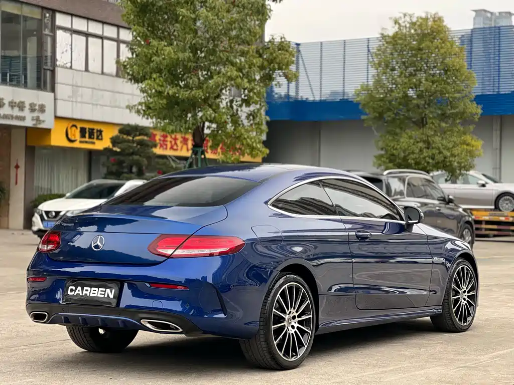 MERCEDES-BENZ C CLASS