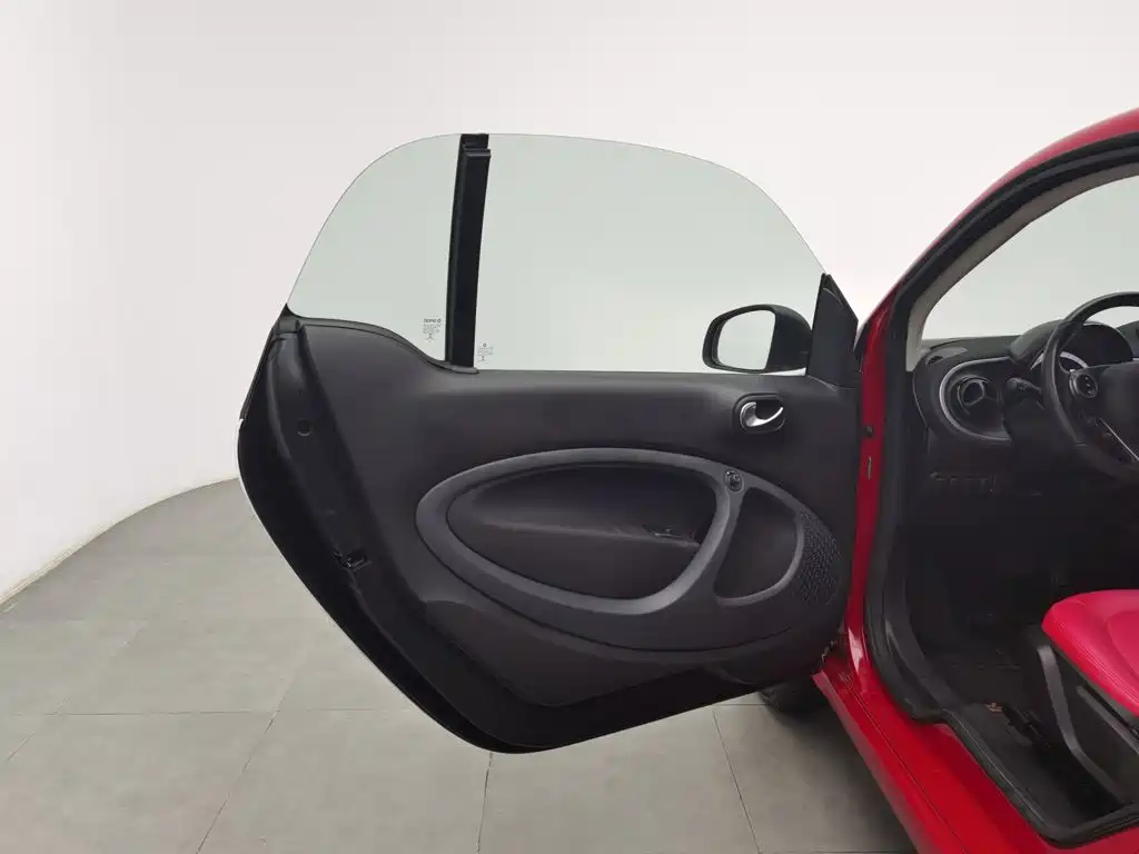 smart Smart Fortwo — миниатюра 8