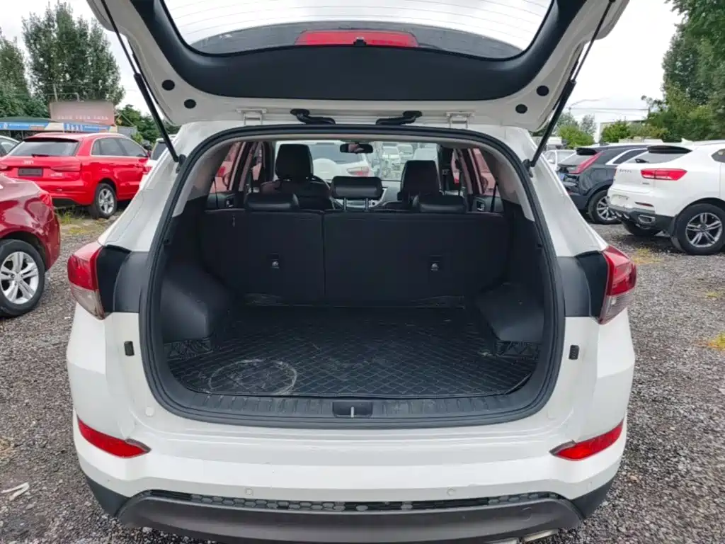 Hyundai Tucson — миниатюра 19