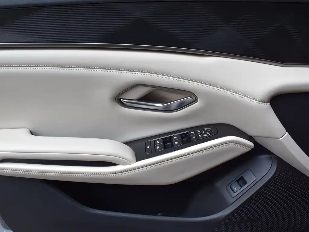 BYD Qin L — миниатюра 15