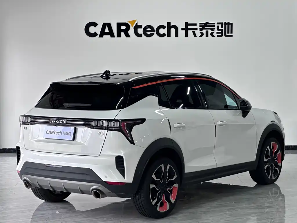 Lynk & Co 06 — миниатюра 7